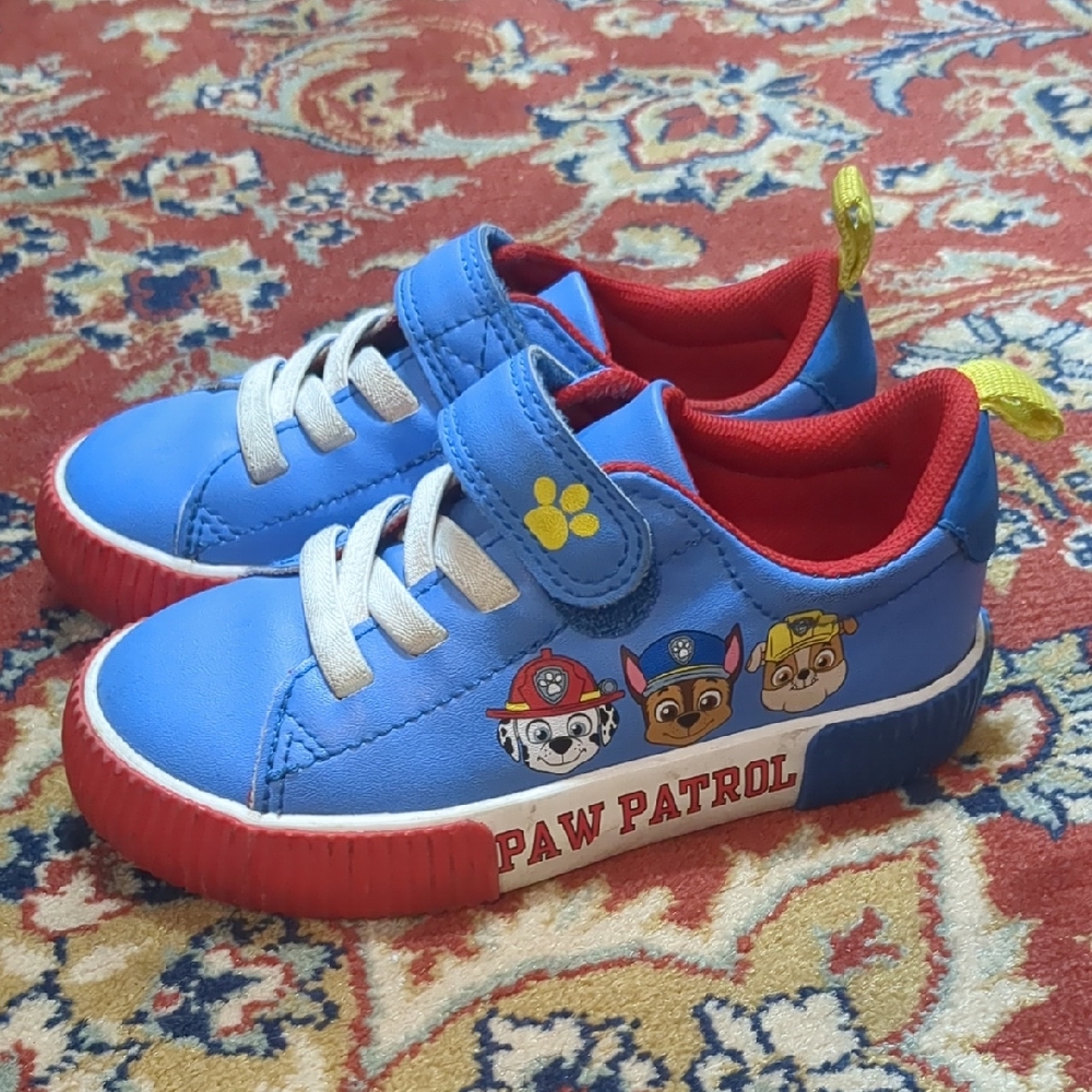 HM Paw Patrol Kids Blue and Red Sneakers size 7.5